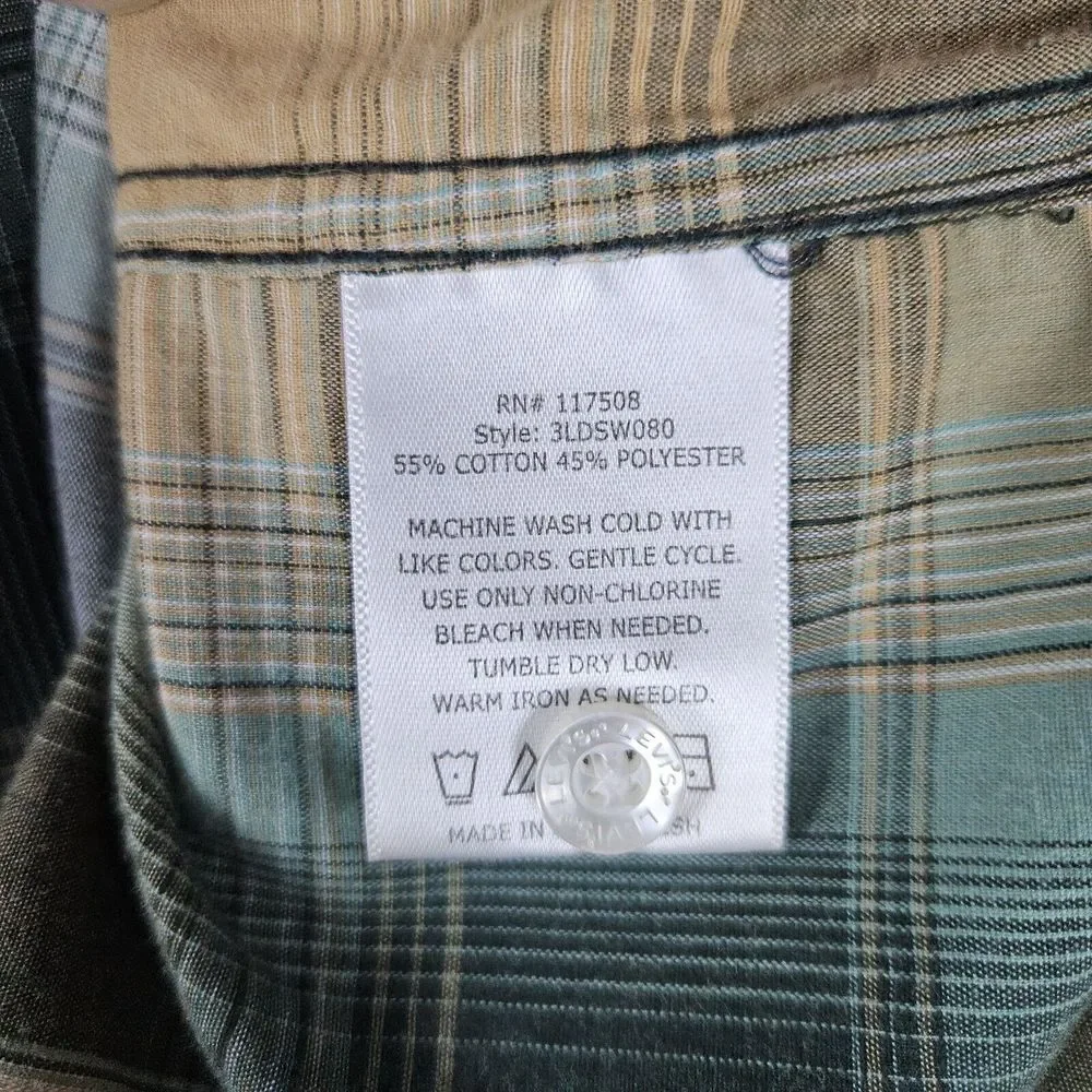 Levi's Green & Yellow Plaid‎ Pearl Snap Shirt Size Large Short Sleeves White Tab